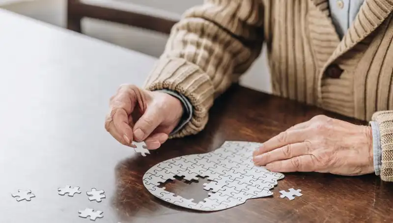 Demans Riskini Azaltmanın Yolları: İşte 4 Etkili İpucu