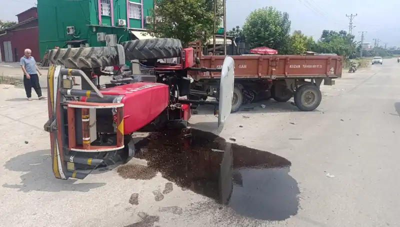 Otomobil ile Traktör Çarpıştı: 2 Kişi Yaralandı, Olayın Sebepleri Açıklandı