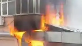 İstanbul’da Kafede Büyük Yangın! Alevlere Mücadele Devam Ediyor