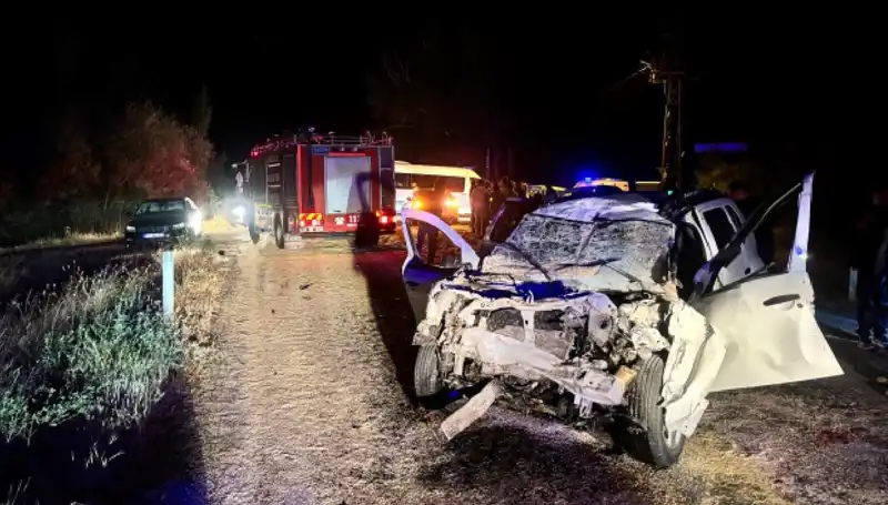 Çarpışma Korkuttu: Ciple Traktör Kazasında 5 Kişi Yaralandı