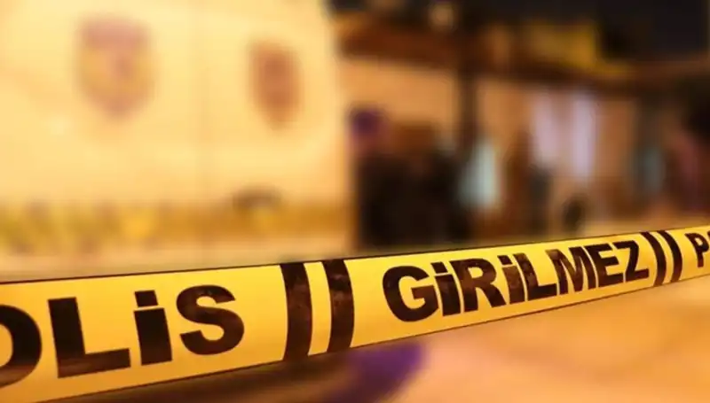 İzmir'de Aile Kavgası: 1 Çocuk 4 Kişi Ağır Yaralı