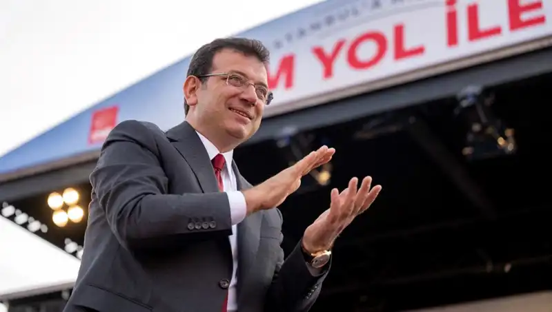 İstanbul Başsavcılığı'na Tehdit Davası: Ekrem İmamoğlu Mahkemeye Çıkıyor