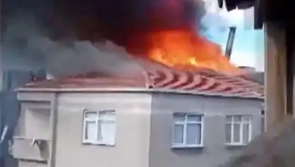 Bağcılar’da Yangın Alarmı: Beş Katlı Bina Alevler İçinde Kaldı!