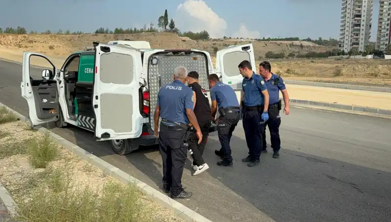 Yol Kenarında Bulunan Gizemli Ceset: Olayın Ayrıntıları Şaşkınlık Yarattı