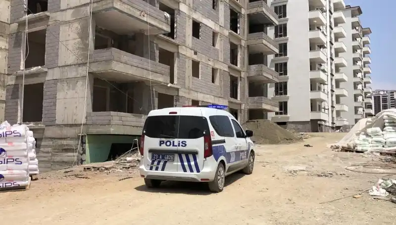 İnşaat Şantiyesinde Trajik Kaza: Bir İşçi Hayatını Kaybetti